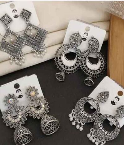 Combo of 4 Pair of Jhumka's for women/girls